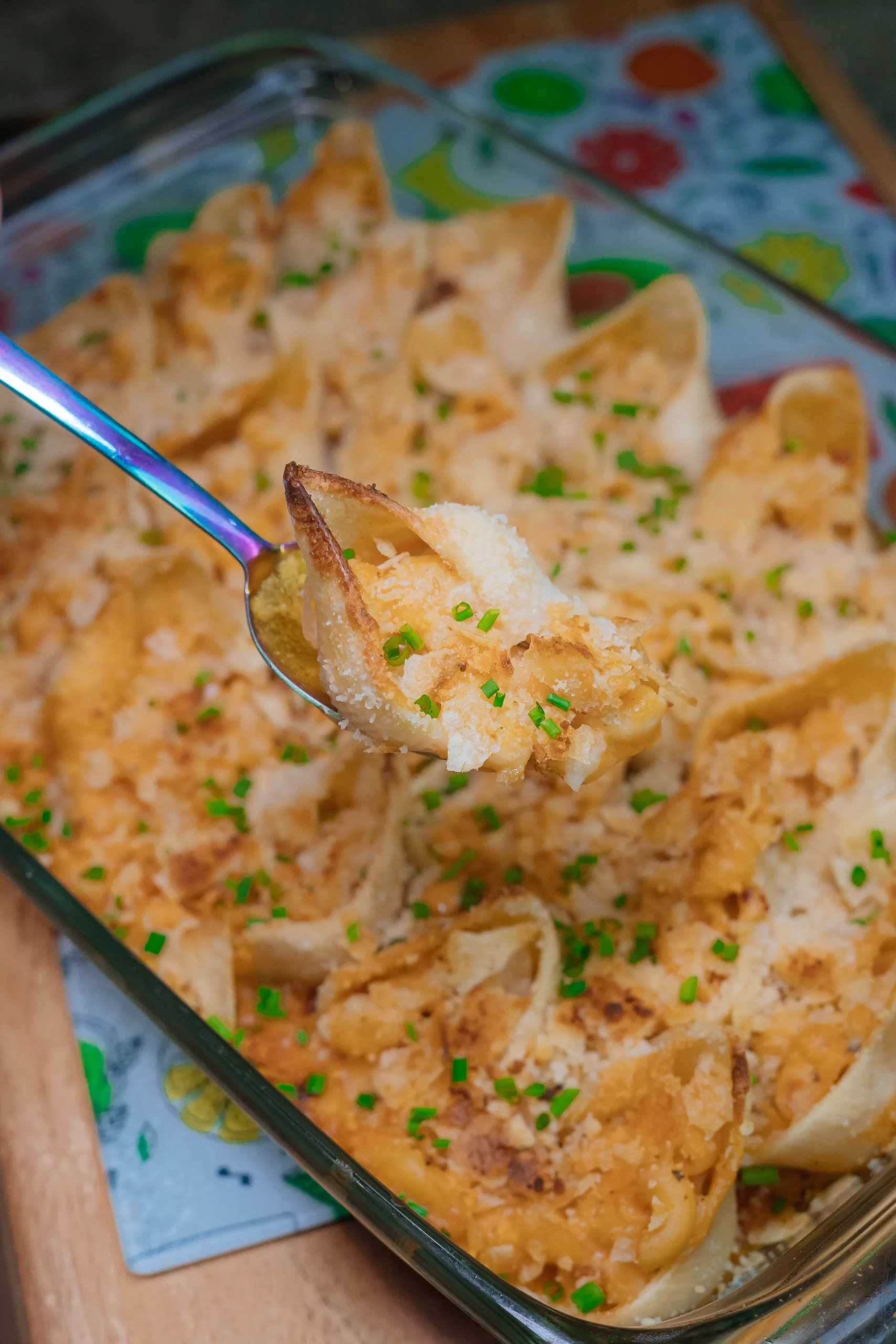 Mac and Cheese Stuffed Shells